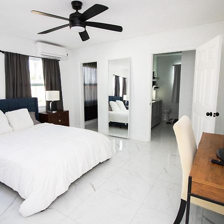 Shared Home - Close To The Beach Riviera Beach Ngoại thất bức ảnh